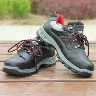 一双劳保鞋远胜于喊十句口号“注意安全”