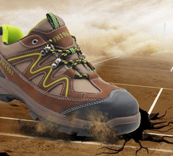 频现的劳保鞋“吃”脚问题