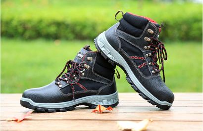 优质安全鞋品牌，优先选择飞鹤劳保鞋