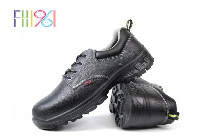 飞鹤鞋业 | 机械维修行业工作者穿着安全鞋的必要性